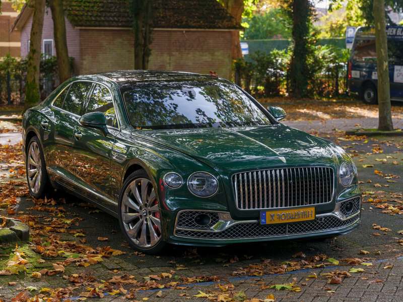 Most Luxurious Cars - Bentley Flying Spur