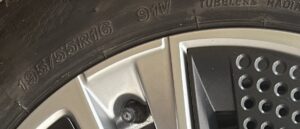 fitting tyres to alloys