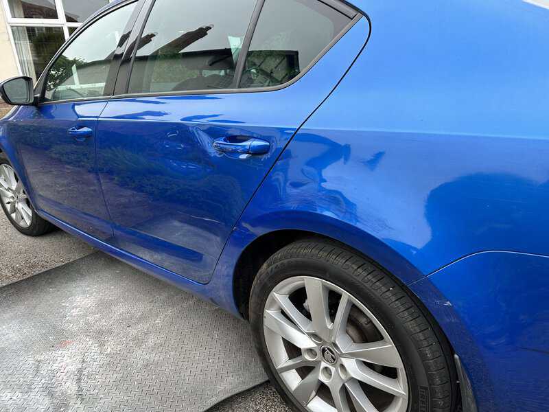 Skoda dent repairs in leeds